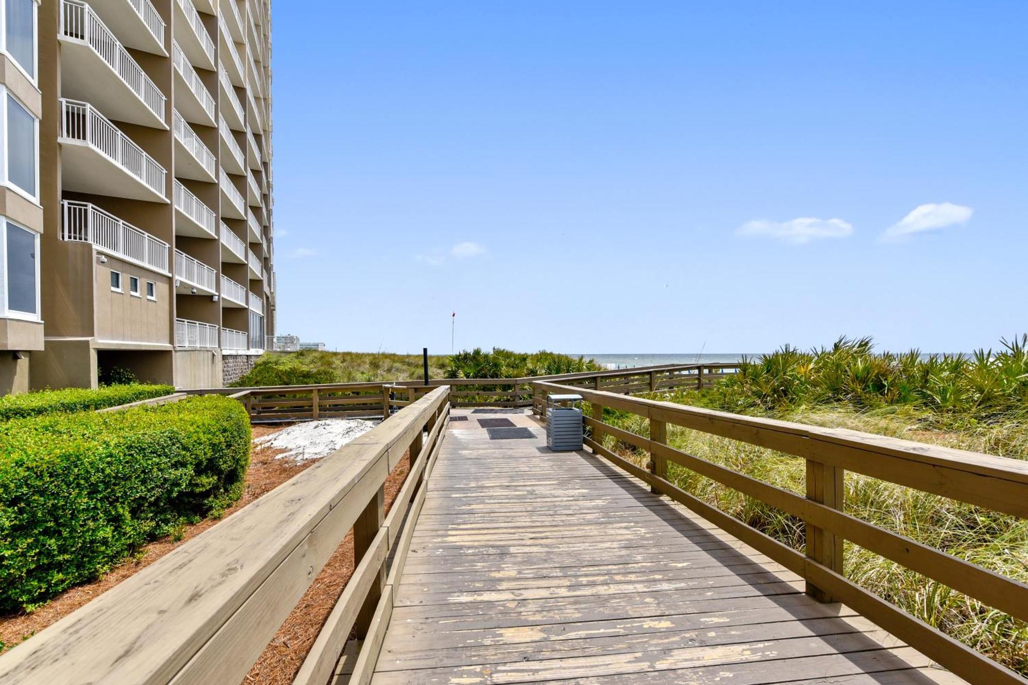 Emerald Beach #1330 By Book That Condo Panama City Beach Eksteriør bilde