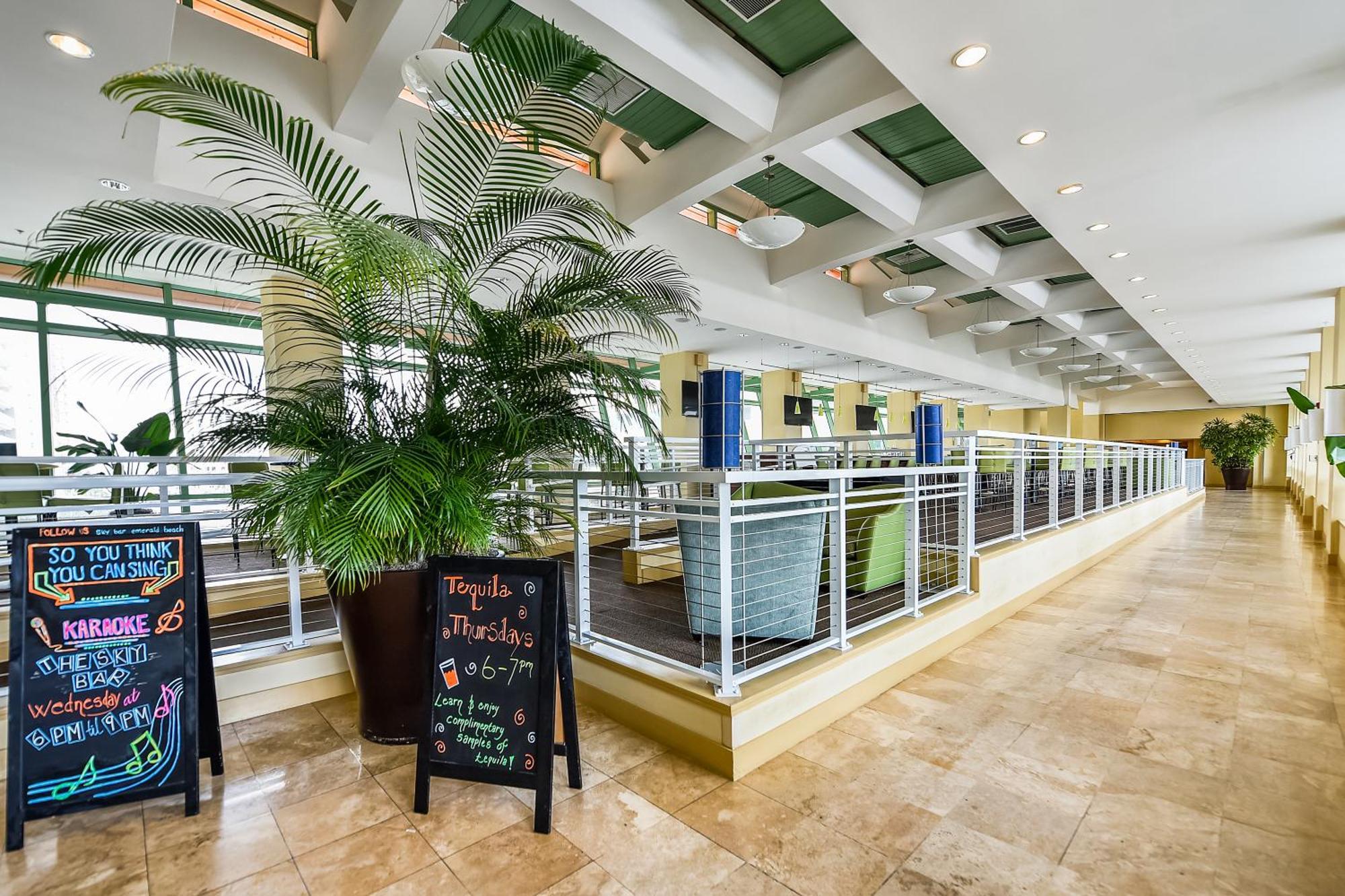 Emerald Beach #1330 By Book That Condo Panama City Beach Eksteriør bilde